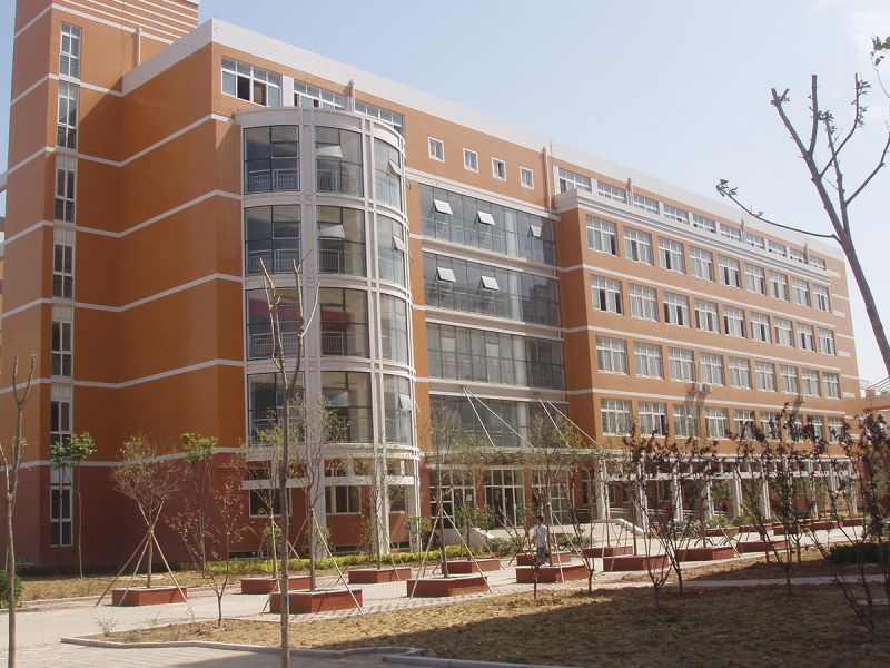 安陽工學院管理系9#樓（“中州杯”工程）